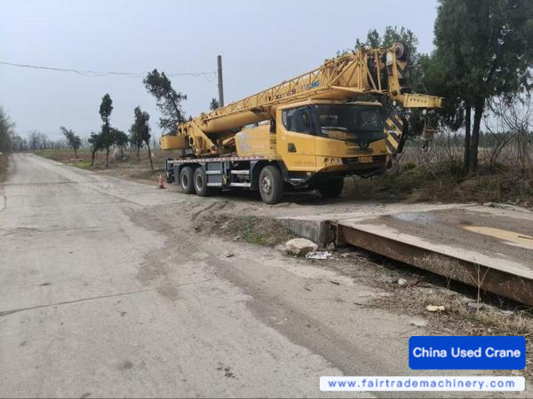 Buy XCMG 20L5 Used Crane / 1